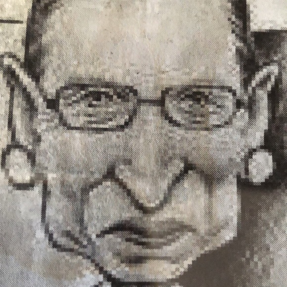 Meet your Posher, Velita - Picture 1 of 2